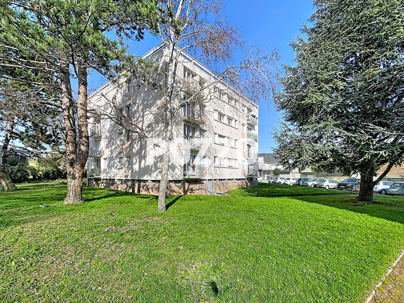 Appartement - 79 m² - 4 pièces