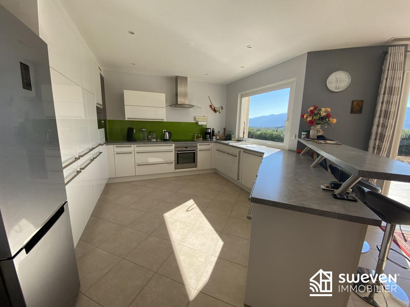 Villa - 132 m² - 4 pièces