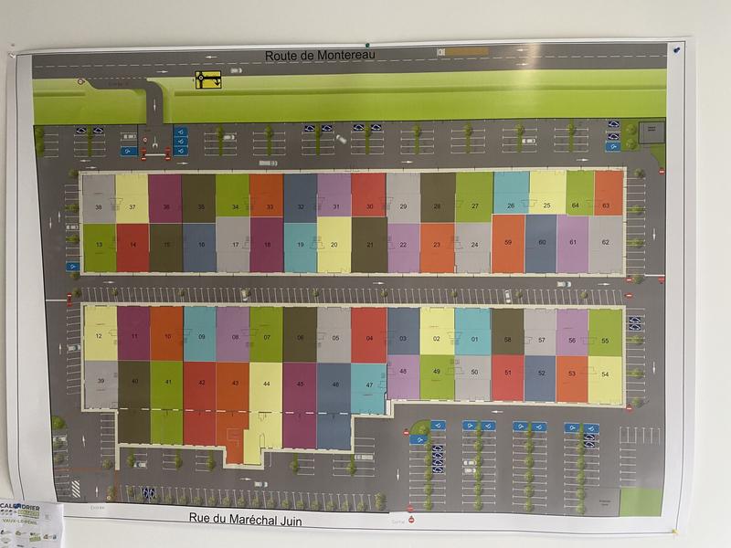 Local d'activités - 261 m²