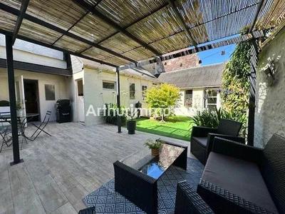 Maison - 147 m² - 6 pièces