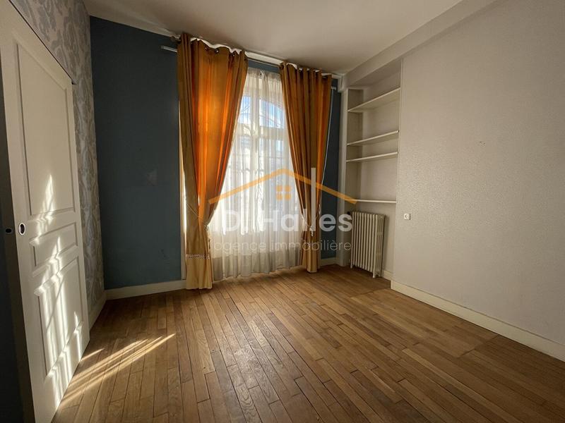 Maison - 145 m² - 6 pièces