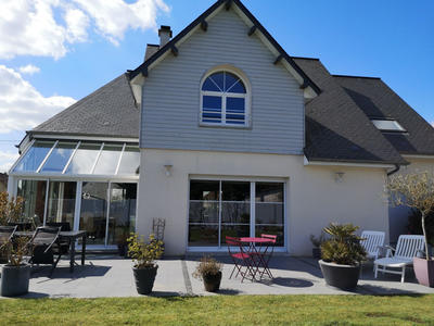 Maison - 195 m² - 7 pièces