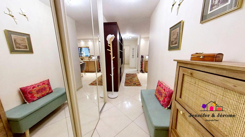 Appartement - 86 m² - 4 pièces