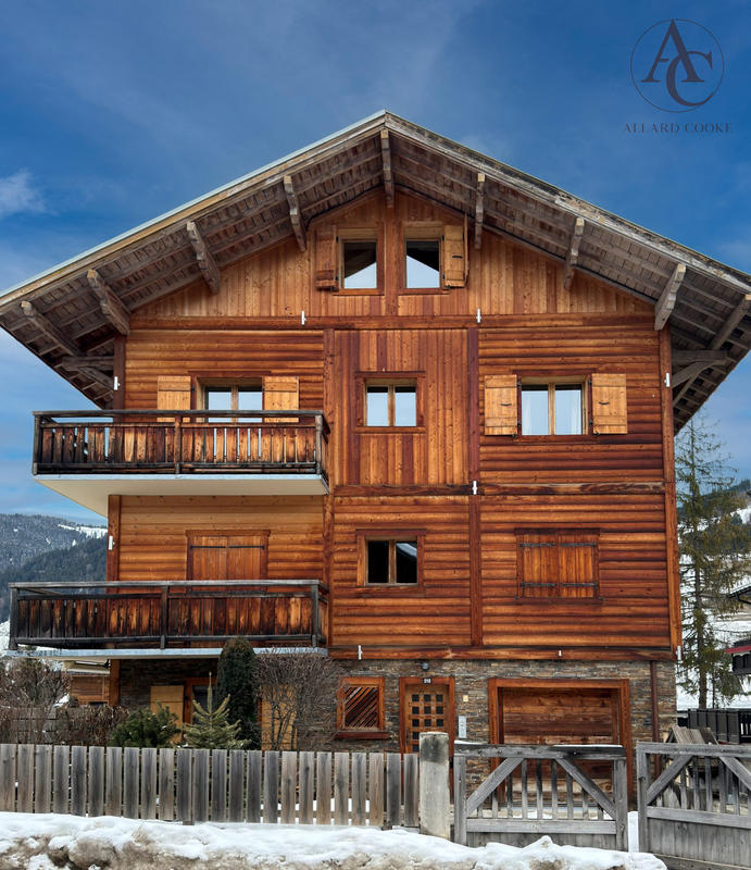 Appartement - 83 m² - 4 pièces