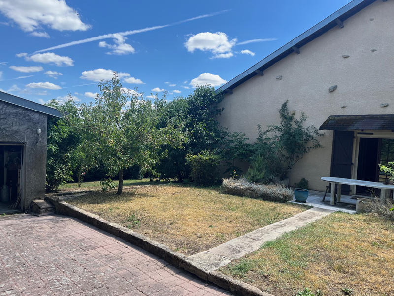 Maison - 102 m² - 5 pièces