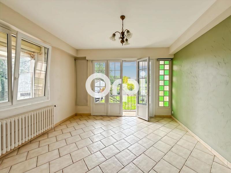 Maison - 267 m² - 7 pièces