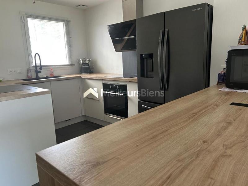 Maison - 106 m² - 6 pièces