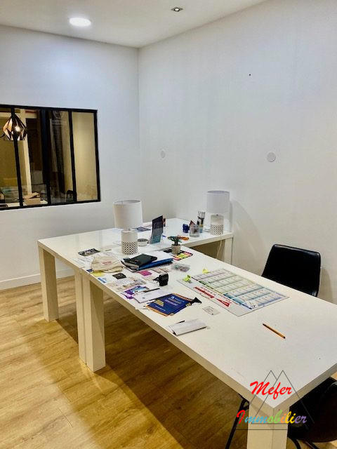 Local commercial - 65 m²