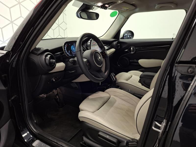 Mini Mini Hatch 5 Portes Cooper 136 ch Dkg7 Essential