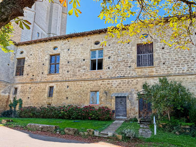 Maison en pierre - 174 m² - 4 pièces