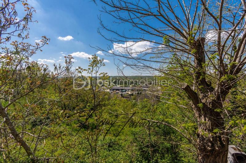 Maison de village - 185 m² - 6 pièces