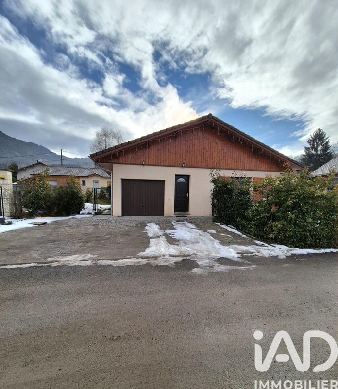 Maison - 103 m² - 4 pièces