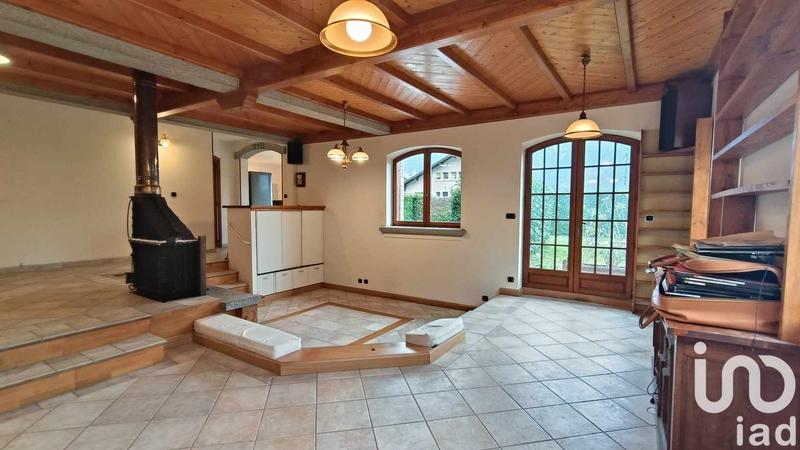 Maison - 193 m² - 7 pièces