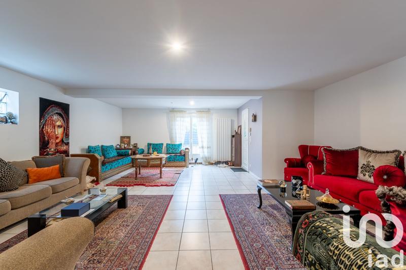 Maison - 190 m² - 7 pièces