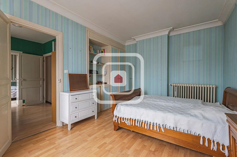 Maison - 155 m² - 6 pièces