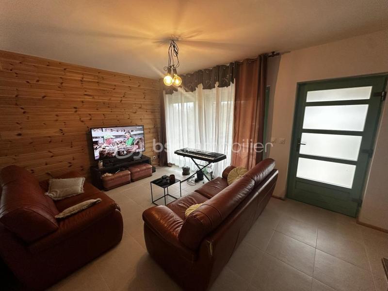 Maison de bois - 83 m² - 5 pièces