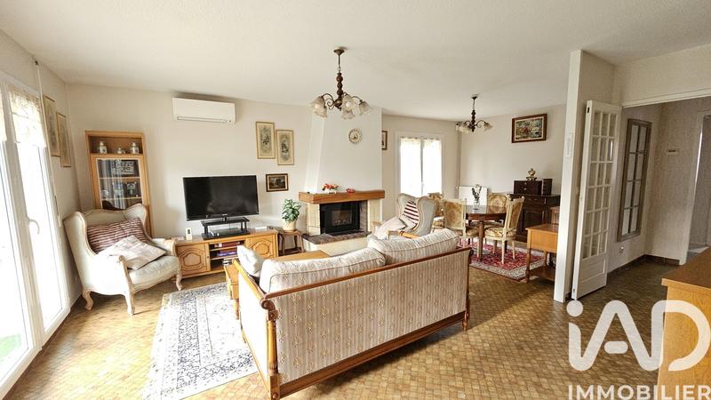 Maison - 95 m² - 3 pièces