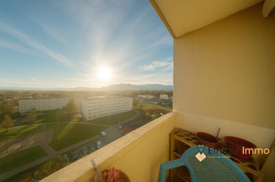 Appartement - 100 m² - 4 pièces