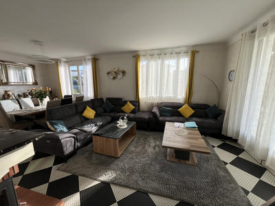 Maison - 128 m² - 5 pièces