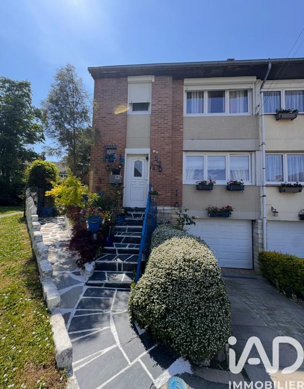 Maison - 84 m² - 4 pièces