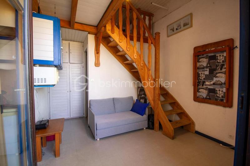 Studio - 15 m² - 1 pièce