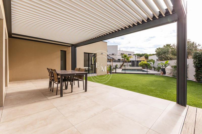 Villa - 142 m² - 5 pièces