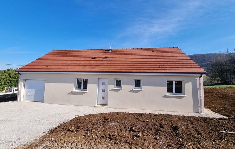 Maison - 75 m² - 4 pièces