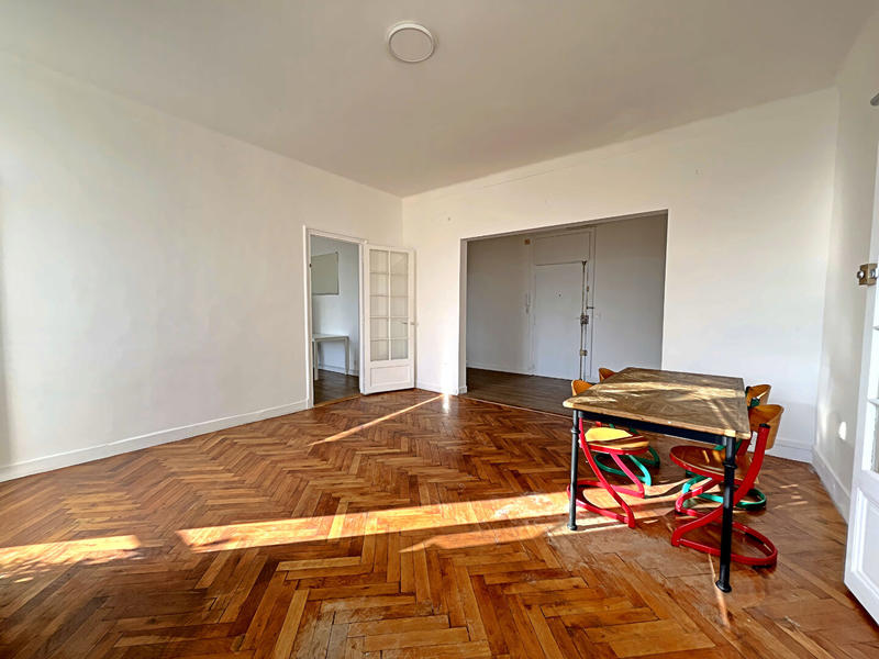 Appartement - 107 m² - 4 pièces