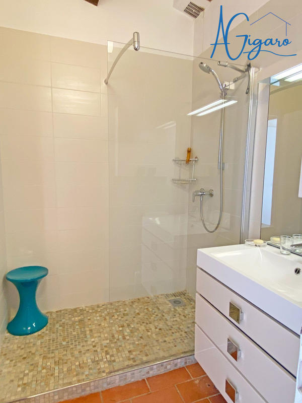 Maison traditionnelle - 73 m² - 3 pièces