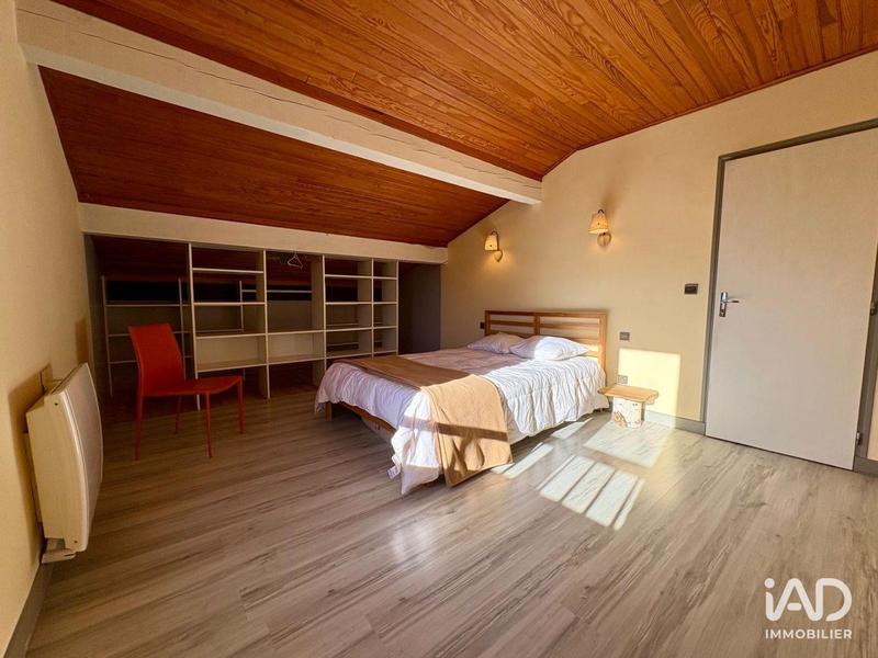 Maison - 158 m² - 5 pièces