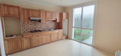 Maison traditionnelle - 117 m² - 6 pièces