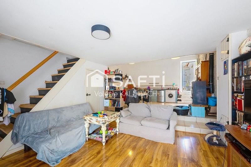 Maison - 250 m² - 9 pièces