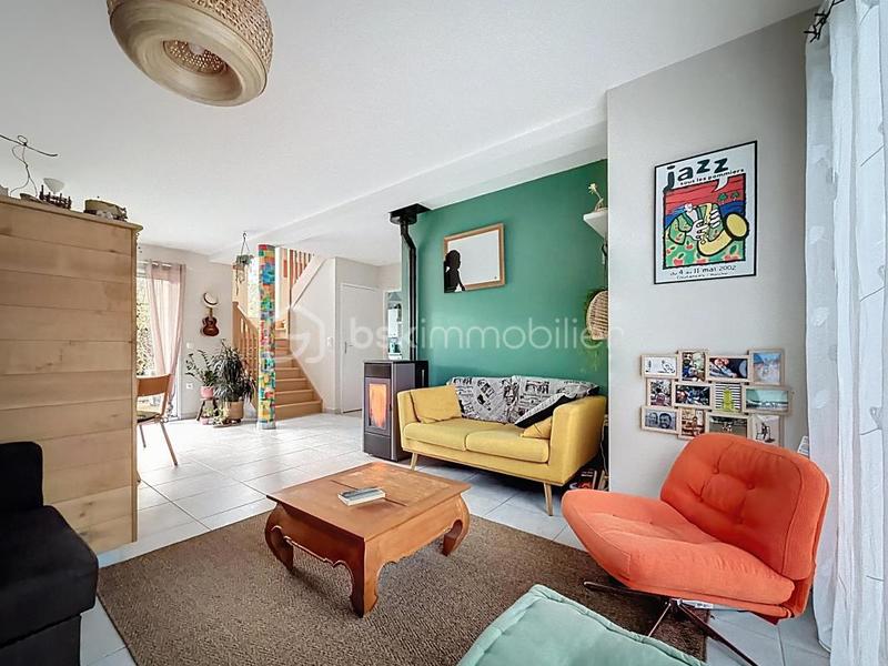 Pavillon - 94 m² - 5 pièces