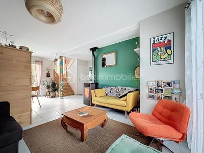 Pavillon - 94 m² - 5 pièces