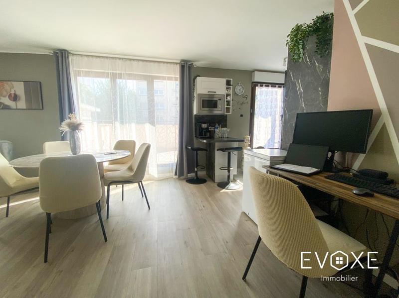 Appartement - 81 m² - 4 pièces