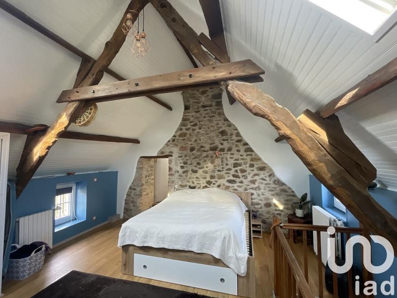 Maison - 200 m² - 7 pièces