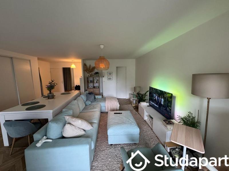 Chambre - 12 m² - 1 pièce