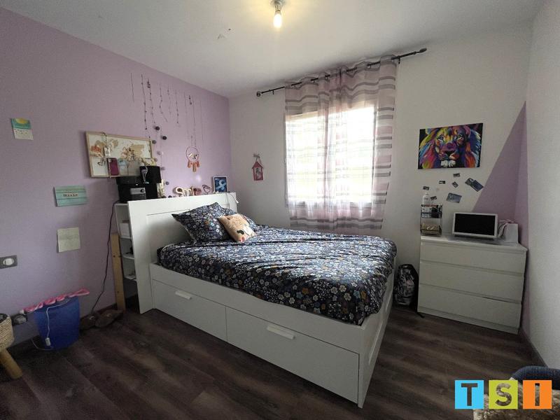 Maison - 223 m² - 8 pièces