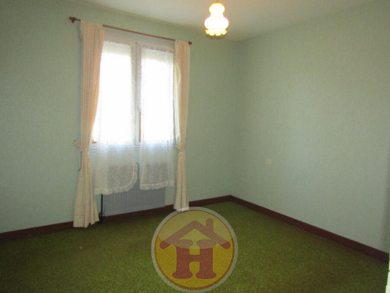 Maison - 93 m² - 5 pièces