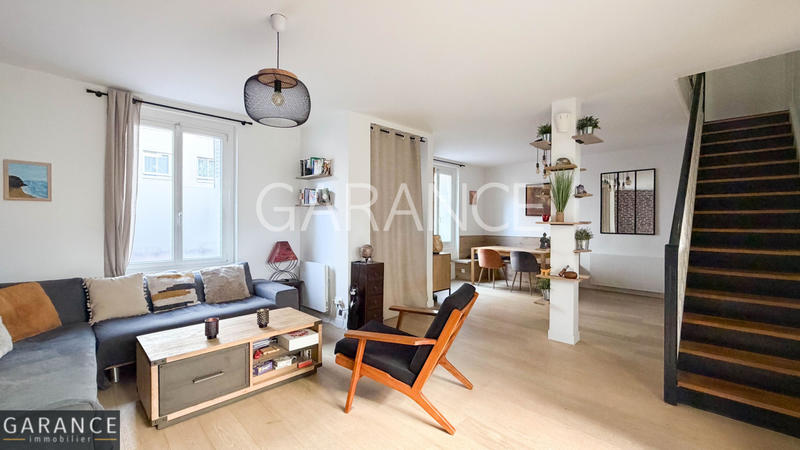 Maison - 151 m² - 6 pièces