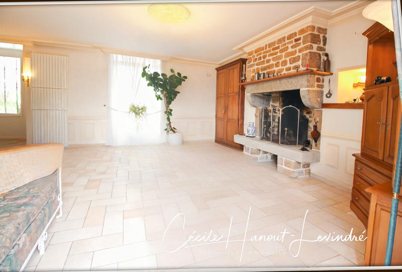 Maison - 174 m² - 8 pièces