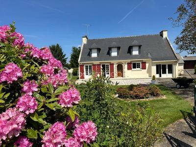 Maison - 134 m² - 7 pièces