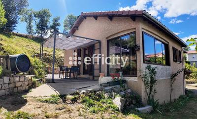 Maison - 121 m² - 6 pièces