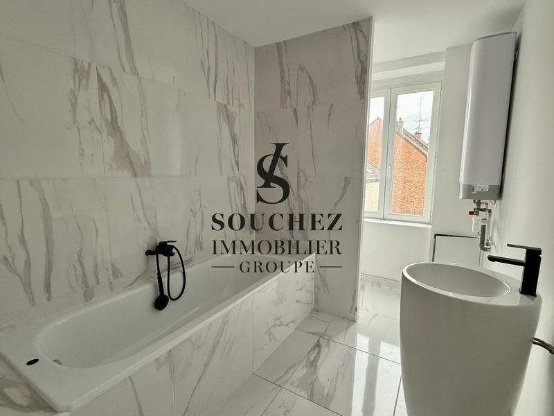 Appartement - 120 m² - 5 pièces