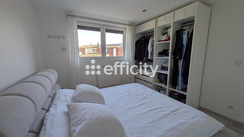 Maison - 85 m² - 5 pièces