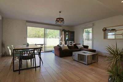 Maison - 150 m² - 7 pièces