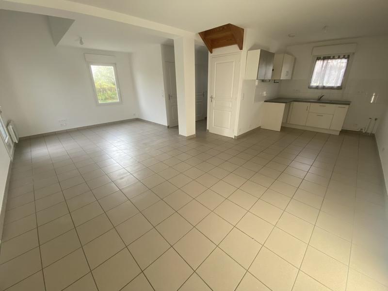 Maison - 70 m² - 3 pièces