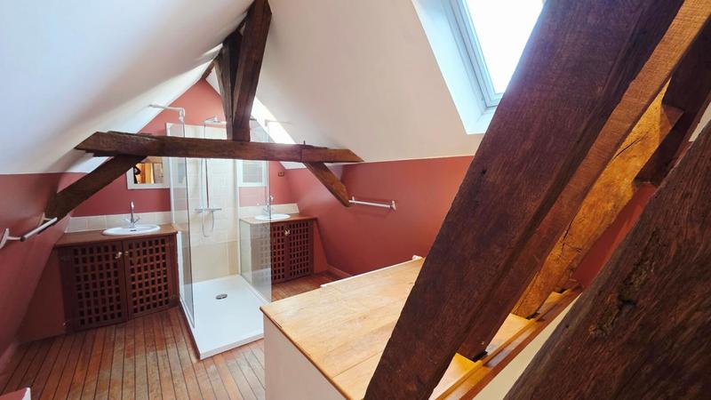 Maison - 409 m² - 13 pièces