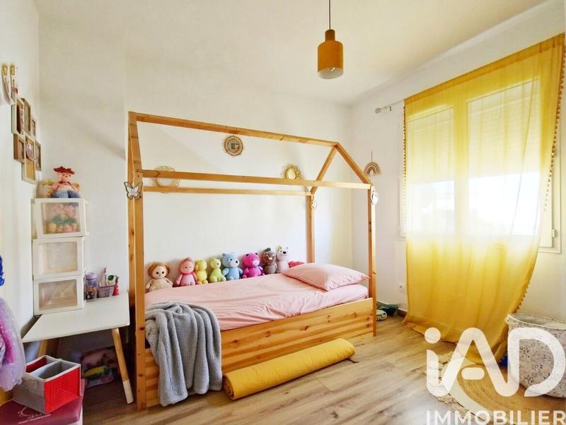 Maison - 85 m² - 5 pièces