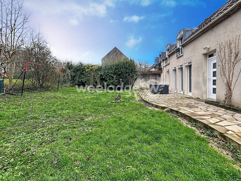 Maison - 105 m² - 5 pièces